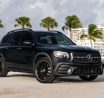 Mercedes-Benz GLB-Class 2023