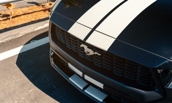 Ford Mustang 2024 - Image 4