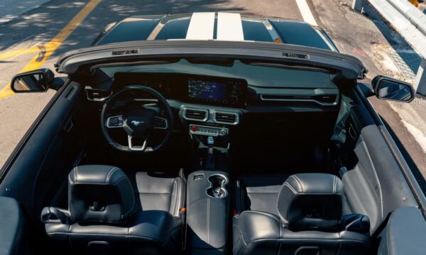 Ford Mustang 2024 - Image 7