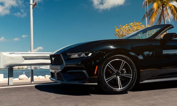Ford Mustang 2024 - Image 9