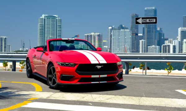 Ford Mustang 2024 - Image 6