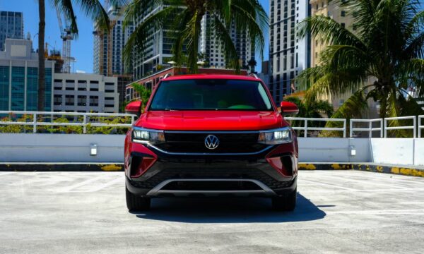 Volkswagen Taos 2022 - Image 3